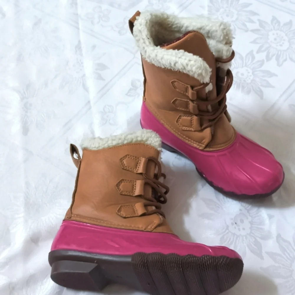 Adrienne Vittadini Gavin-03K Girls Size 2 Lace Up Sherpa Collar Duck Boots Pink